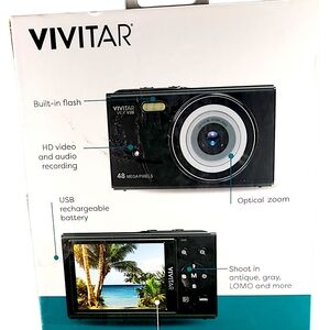 Compact VIVITAR Digital Camera - Black